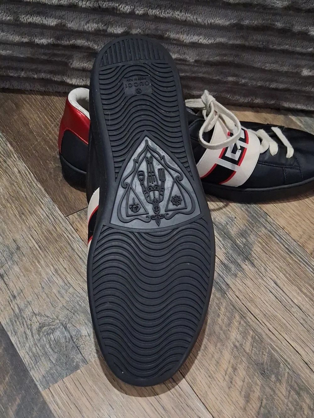 Men's Gucci Ace Stripe Leather Black, Red